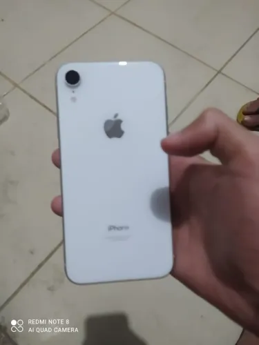 iPhone XR