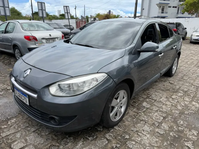 Renault Fluence Sed. Dynamique 2.0 16V Flex Aut. 2014