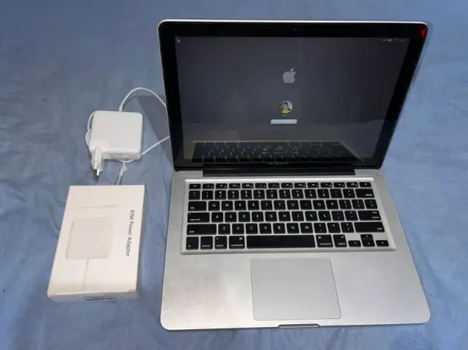 MacBook Pro 2012 Com Carregador