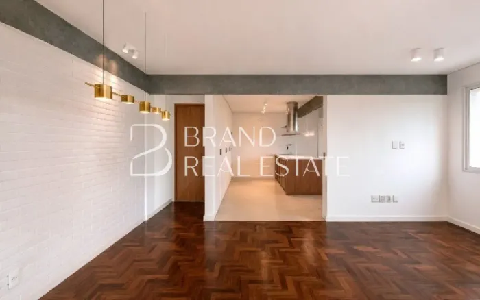 Apartamento a venda em Vila Uberabinha com 110m², 3 quartos, 1 vaga, Completamente renovad
