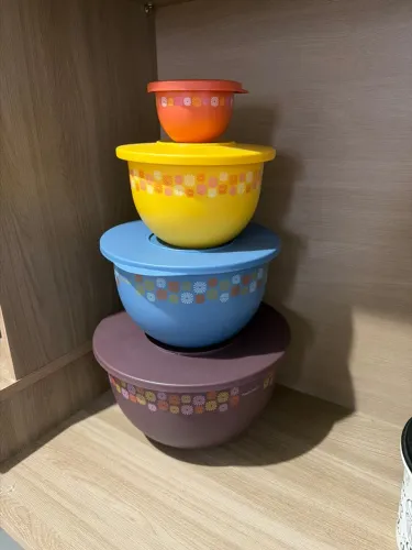 Tupperware kit