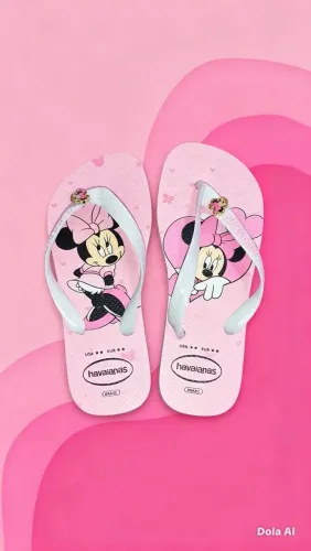 Chinelo personalizado com pingente 
