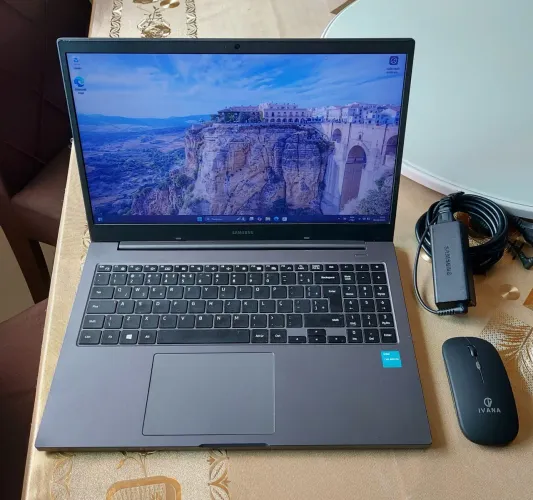 Notebook Samsung 15.6 de 11° geração com 240gb de SSD e 8gb de ram DDR4