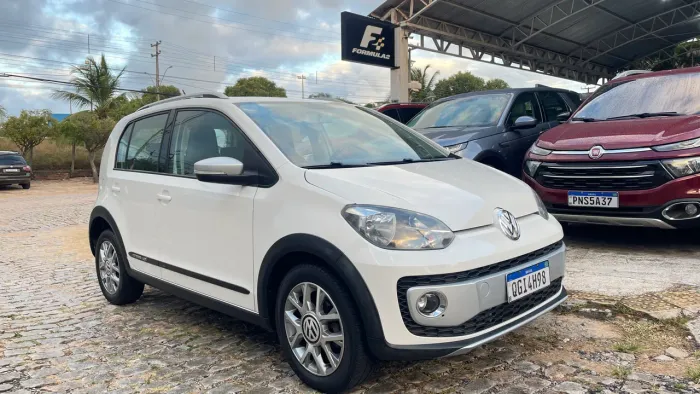Volkswagen Up! Cross 1.0 TSI Total Flex 12V 5P 2017