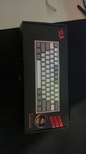 Teclado mecânico redragon (switch red)