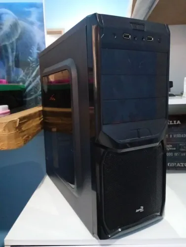 Gabinete AeroCool V3X Advance Black Edition EN57332