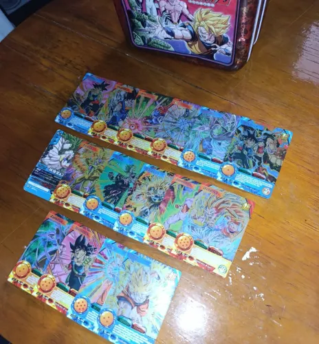 LOTE DE CARTAS DRAGON BALL SUPER + LATA