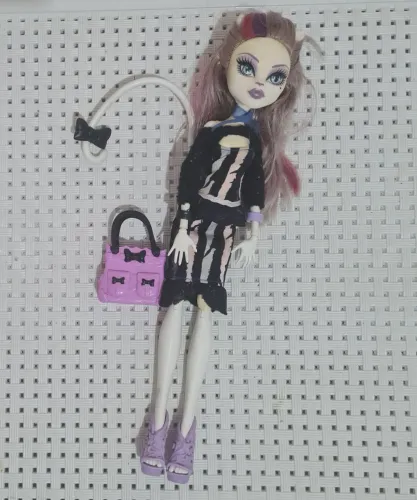 Catrine monster high