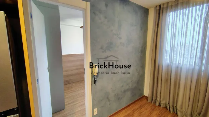Apartamento Moderno na Rua Faustolo | 27m² 1 Suíte Lazer Completo Próximo à Lapa e Água