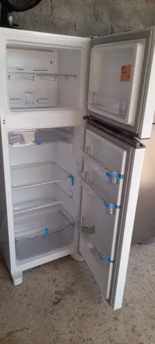 Geladeira brastemp nova sem uso