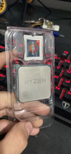 Ryzen 3 2200G A320M-H