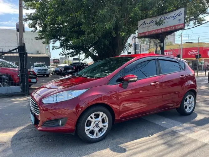 Ford Fiesta SE 1.6 Powershift Aut. 2015