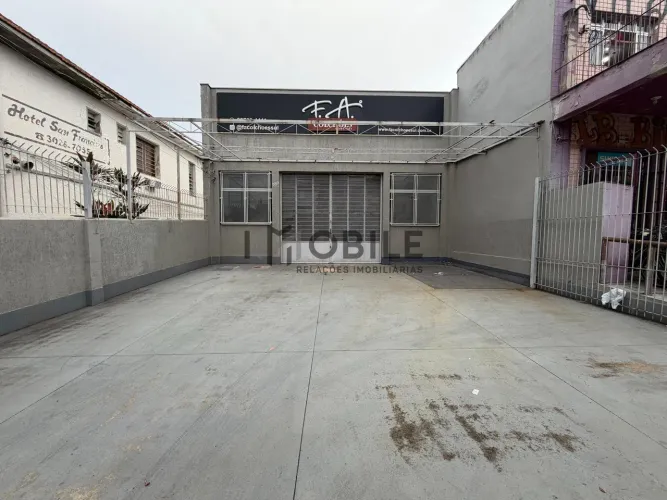Depósito para Locação em Medianeira, Porto Alegre 300m²