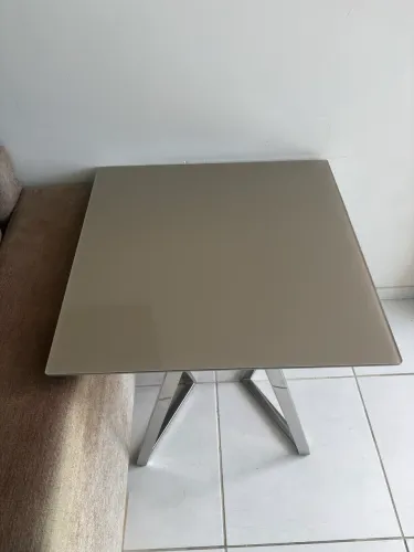 Mesa de canto