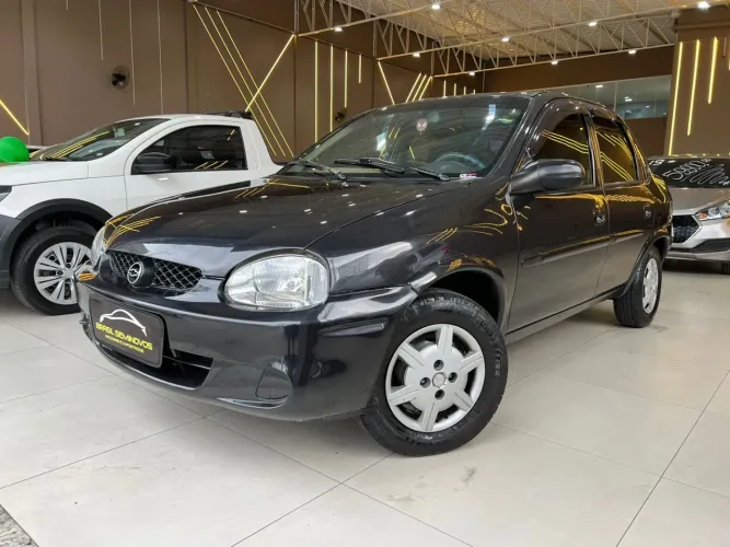 Chevrolet Corsa Sedan Super Milenium 1.0 MPFI 16V 2002