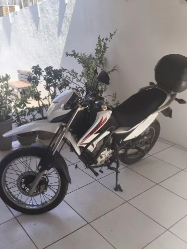 Vendo NXR Bros 150 .