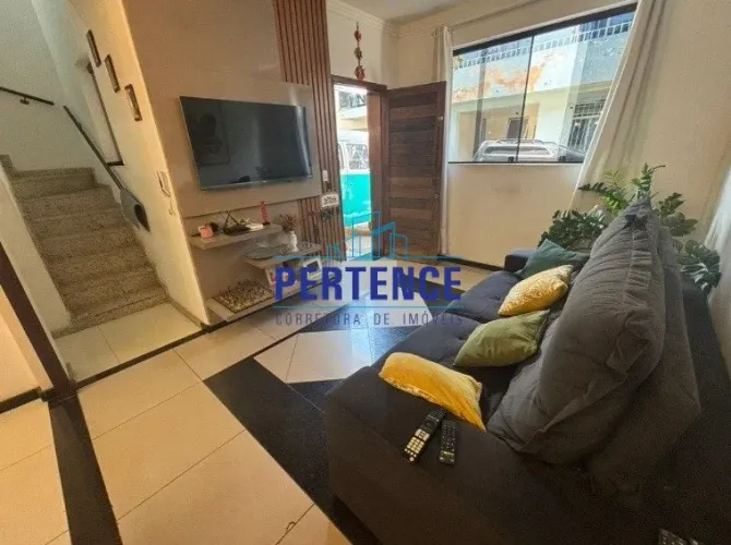 Casa Geminada a venda Bairro Dona Clara