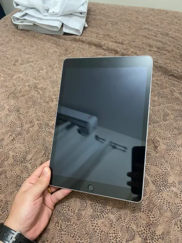 iPad 9 64gb cinza espacial + capinha + caixa 