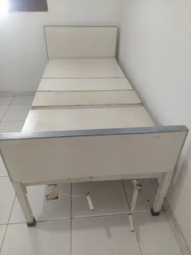 Cama hospitalar