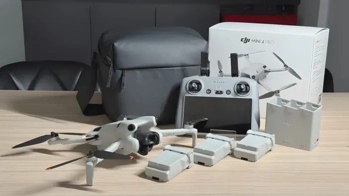 DJI MINI 4 PRO COMBO FLY MORE PLUS