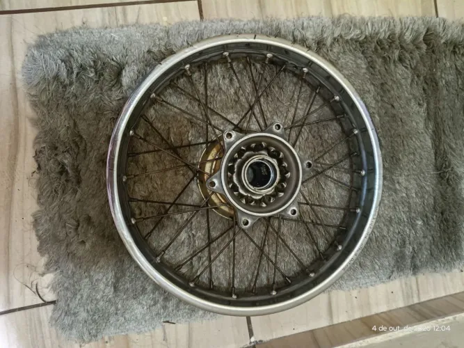 Roda traseira bros 150(cubo gasto)