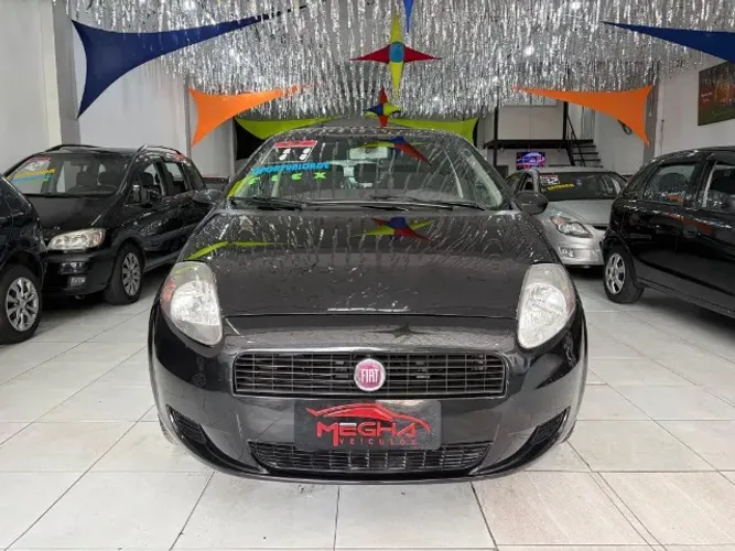 Fiat Punto Attractive 1.4 Fire Flex 8V 5P 2011