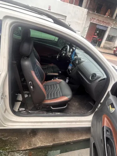 Volkswagen Saveiro 1.6 MI Total Flex 8V CE 2013