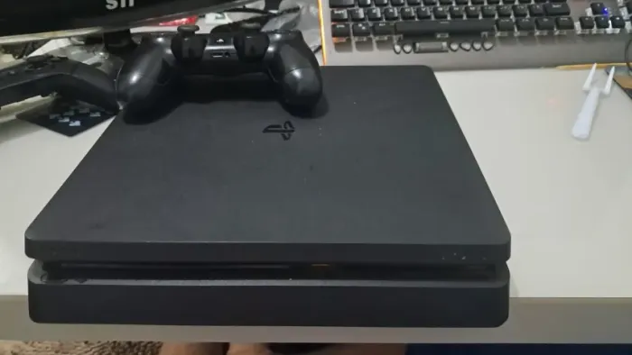 Ps4 1 terá usado, aceito ofertas