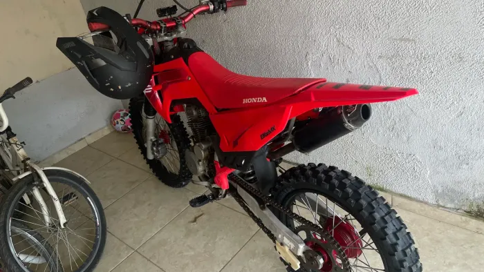 CRF 230 