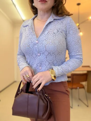 Camisa de Renda P Azul Claro Cia da Roupa