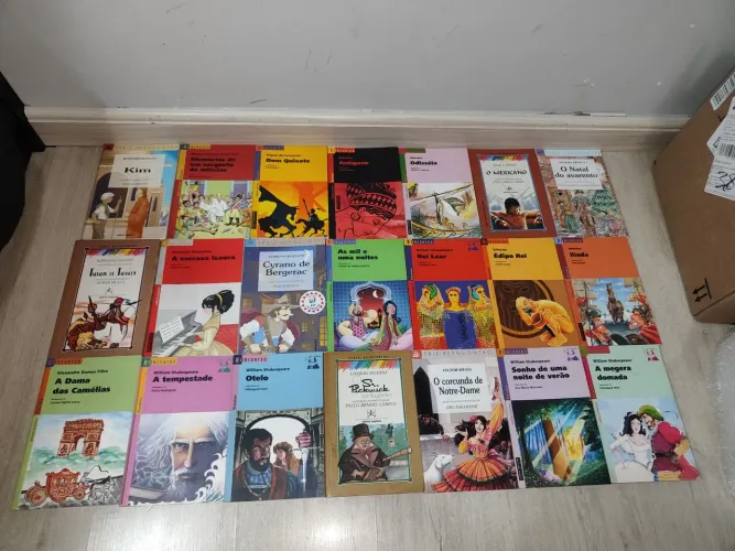 Lote 52 Livros Clássicos Série Reencontro: William Shakespeare, Machado de Assis, etc