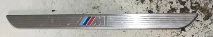Pisante Emblema Dianteiro M3 Bmw X6 M 2014