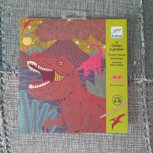 Atividade Artística Infantil: Raspadinha Mágica Dinossauros Djeco