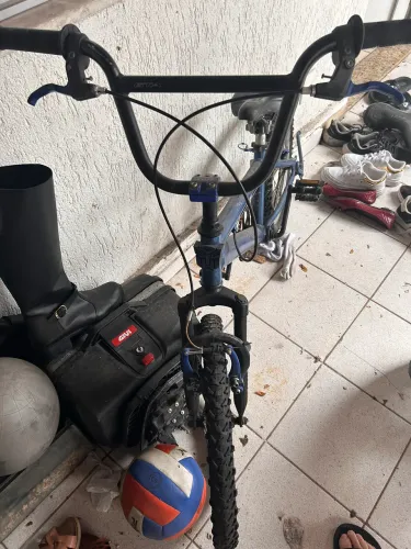 Bicicleta aro 20 alumínio