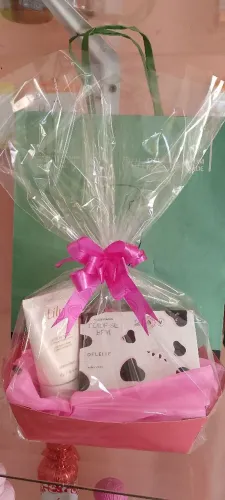 Kit caixa de sabonete deleite com 2un + creme para mãos Lily