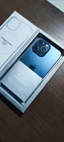 iPhone 15 Pro Max 256GB azul