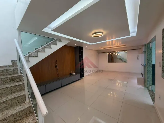 Casa com 3 quartos, 180 m² - venda por R$ 800.000 ou aluguel por R$ 5.500 /mês - Caluge -