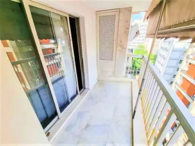 Apartamento para venda possui 135 m² com 4 quartos em Leblon - Rio de Janeiro - RJ