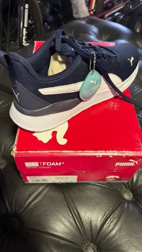 Tênis puma 42 novo 149.00