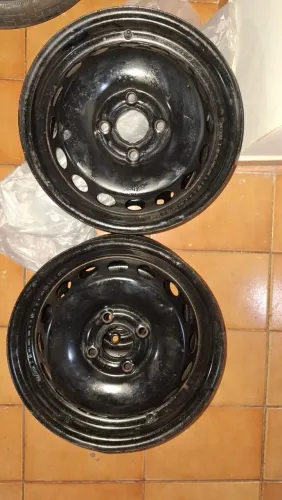 Rodas c pneus 