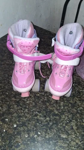 Patins infantil seminovo 