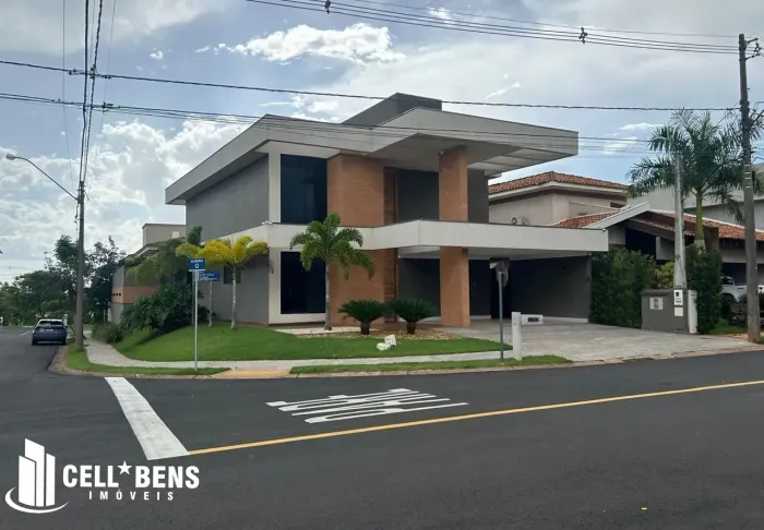 Casa no condomínio Damha V