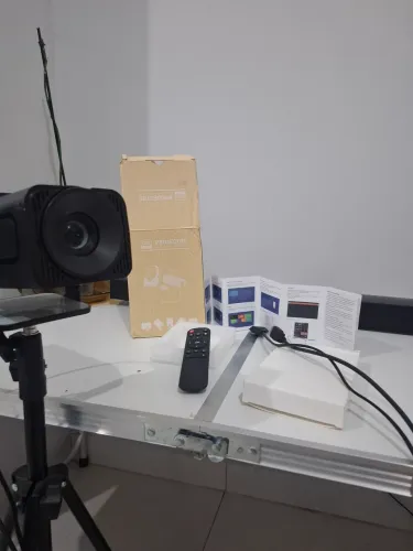 Mini projetor HY320 HD