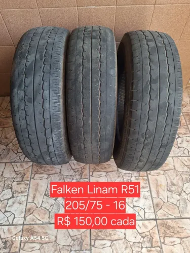 Vendo Pneus para Vans 205/75 - 16