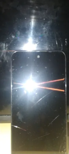 Celular gamer com 256 GB de memória 
