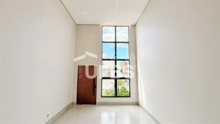 Casa térrea 3 suítes com spa e automação no Jardins Capri