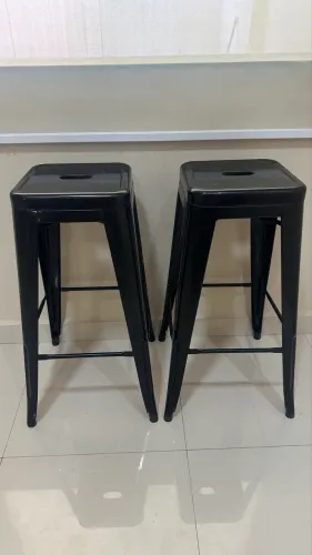 Banco de alumínio para balcão