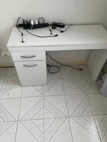 Mesa de estudo / escritório