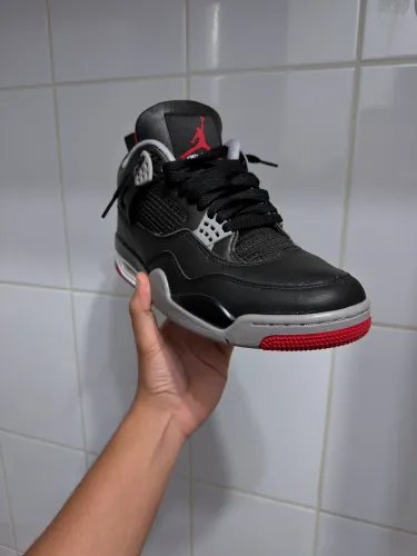 JORDAN 4 Bred