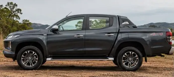 Mitsubishi TRITON GLS 2.4 CD 4X4 TB Diesel Aut. 2021